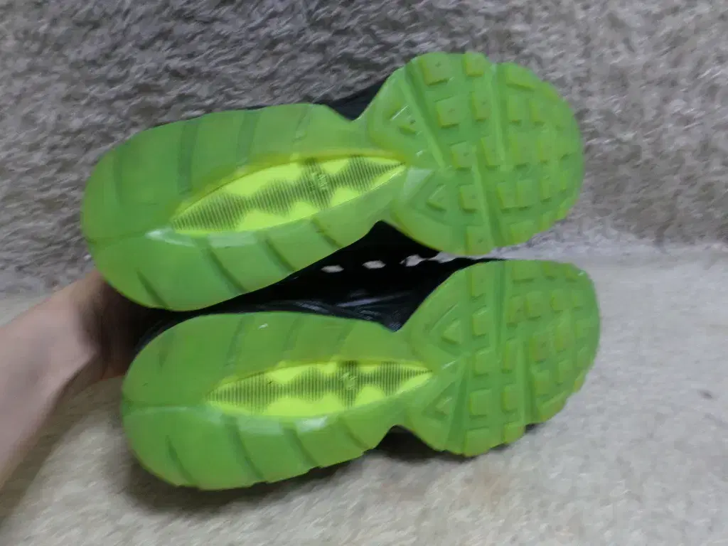 thumbnail-4